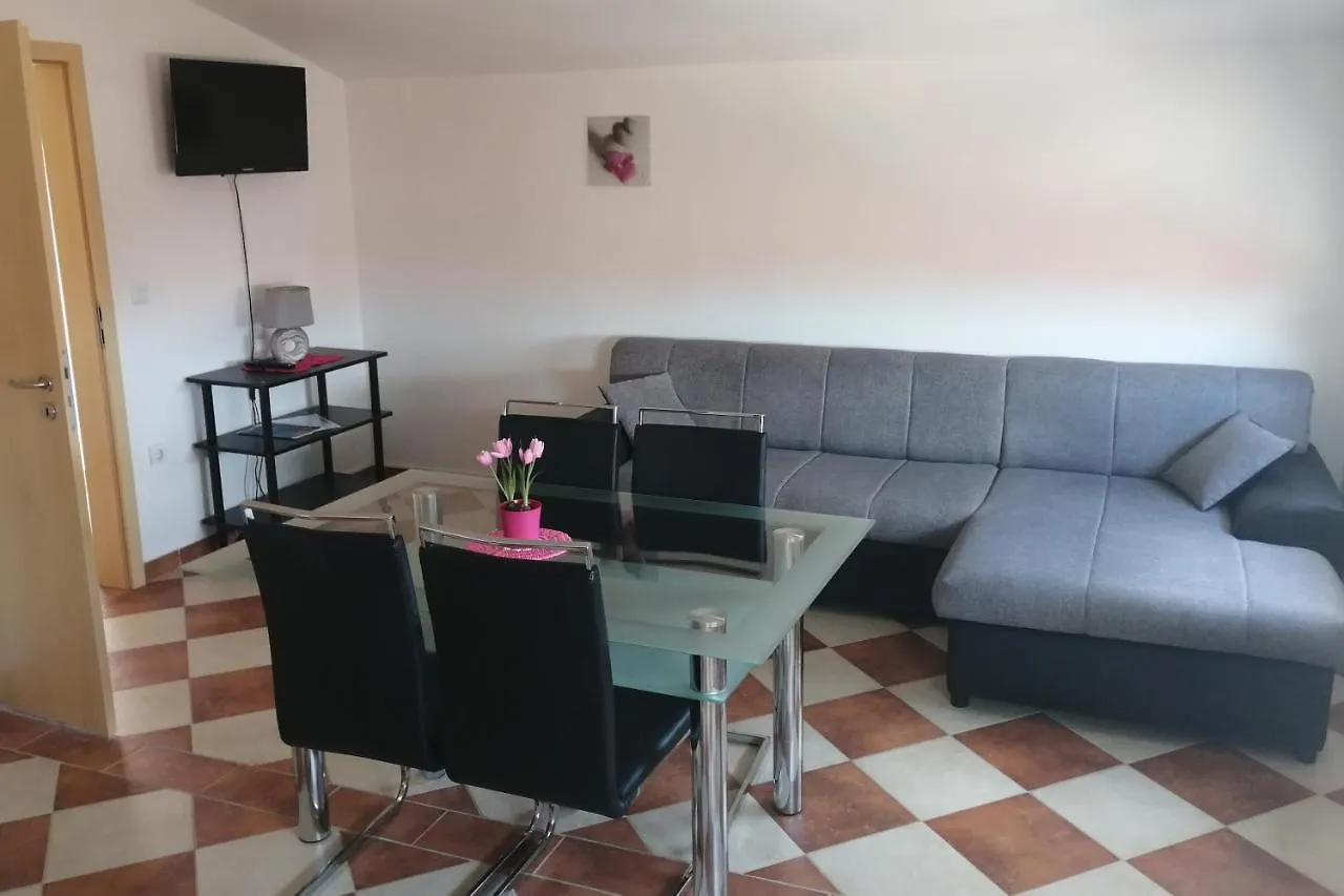 Apartments With A Parking Space Vir - 20183 Croatia